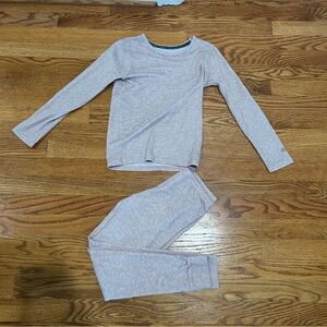 Pj set from Danskin, size is a medium aka a 7-8.